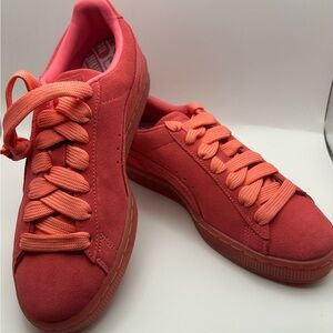 PUMA Women’s Suede Classic Mono Iced Sun Kissed Coral Sneakers Size 6.5